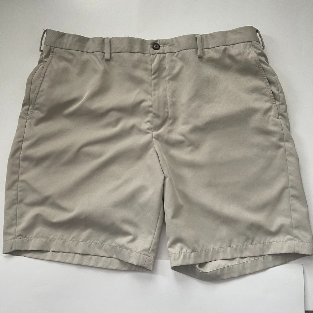 Eddie Bauer Mens Beige Chino Shorts Golf Hiking Walking Size W40